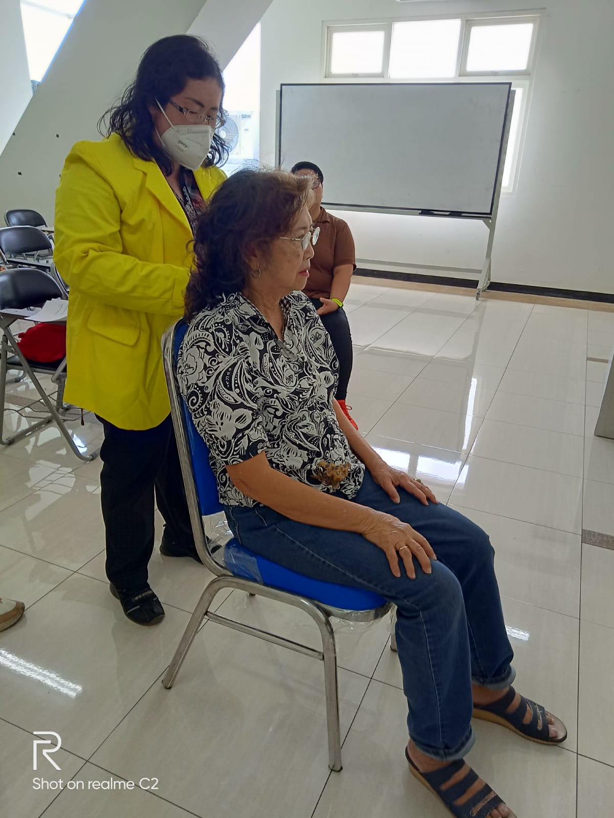 Akupunktur, UKDC, Universitas Katolik Darma  Cendika